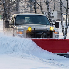 Commercial Snow & Ice Management Thumbnail